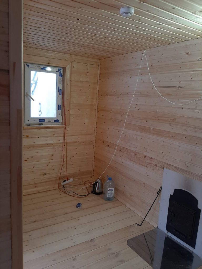 Внутренняя отделка бани в Тосно вагонкой